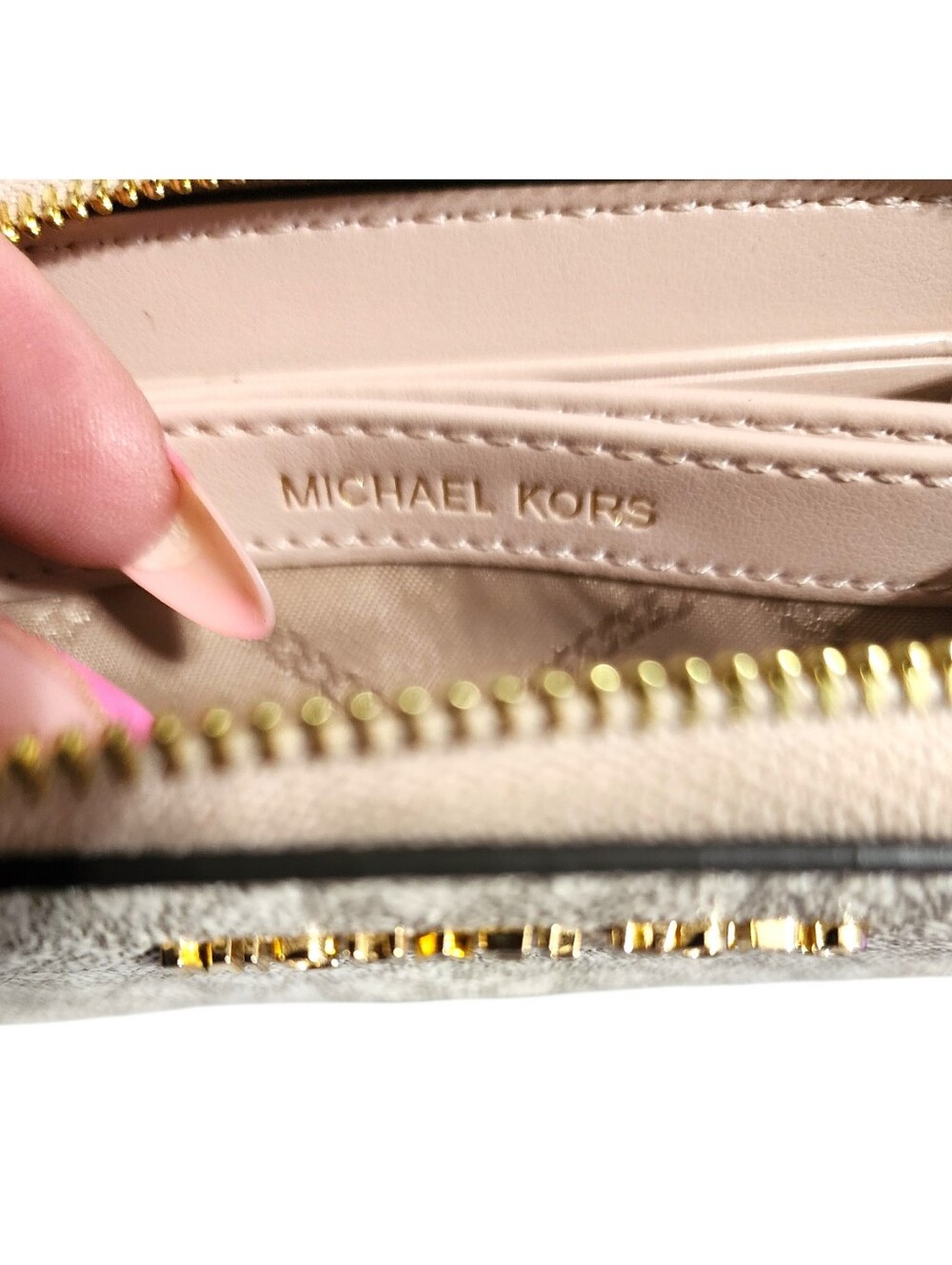Michael Kors Jet Set Travel Signature Dome Powder Blush Crossbody Bag & Wallet - Picture 11 of 15